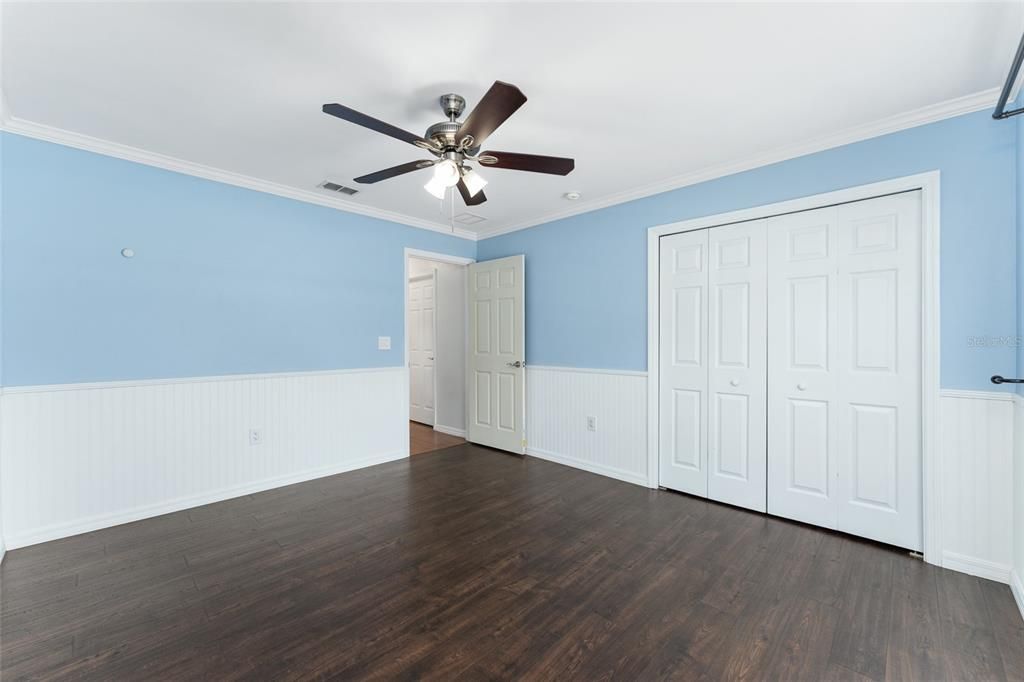 For Sale: $333,000 (3 beds, 2 baths, 1692 Square Feet)