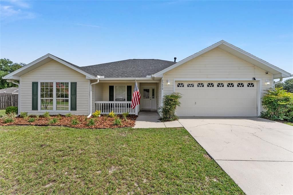 For Sale: $333,000 (3 beds, 2 baths, 1692 Square Feet)