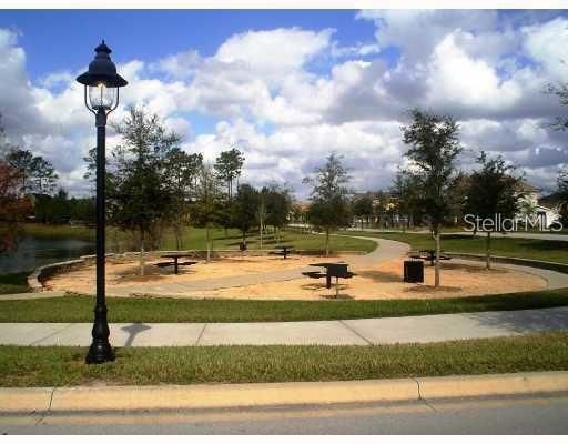For Rent: $2,100 (3 beds, 2 baths, 1637 Square Feet)