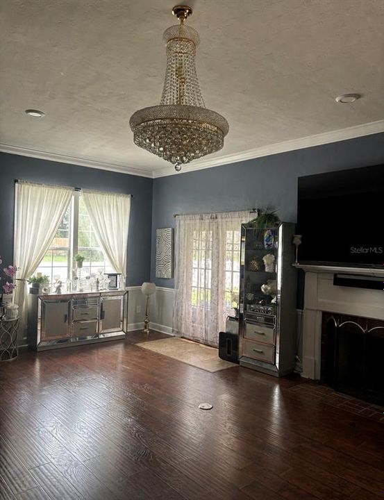 For Sale: $675,000 (5 beds, 3 baths, 3341 Square Feet)