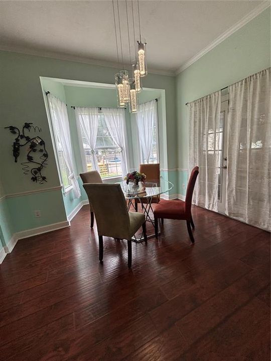 For Sale: $675,000 (5 beds, 3 baths, 3341 Square Feet)