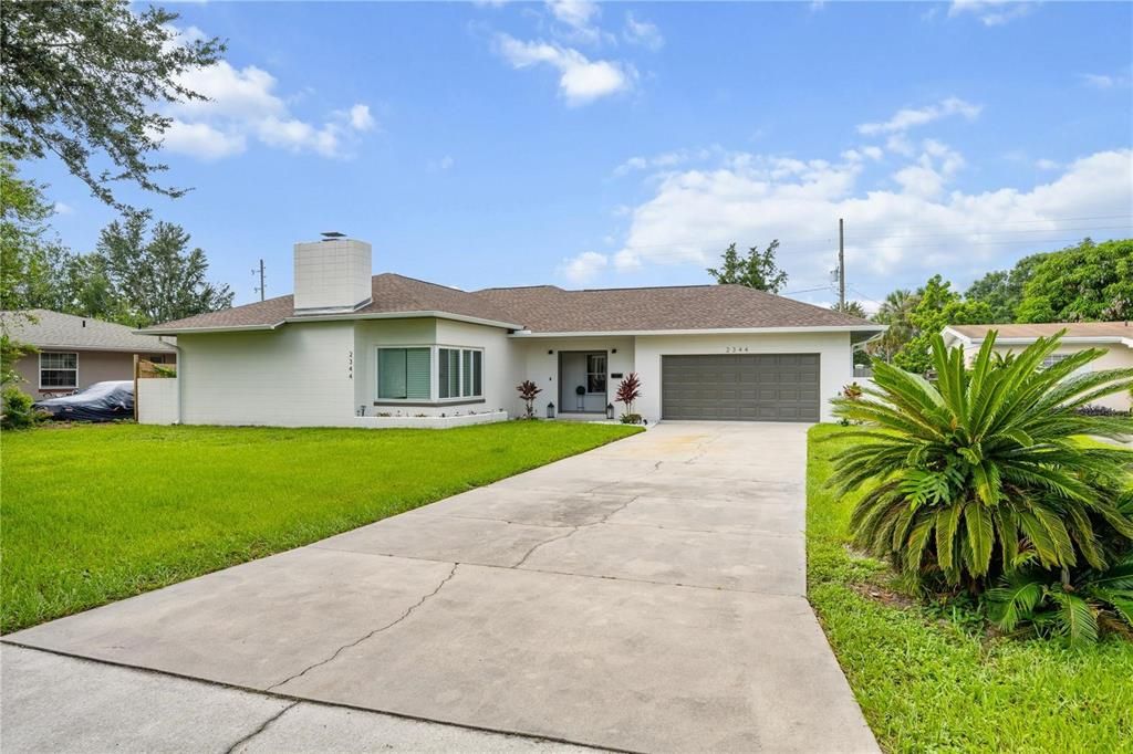 For Rent: $4,100 (4 beds, 2 baths, 1764 Square Feet)
