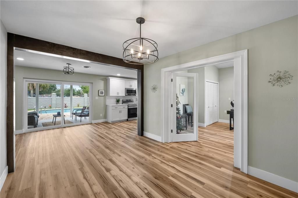 For Rent: $4,100 (4 beds, 2 baths, 1764 Square Feet)