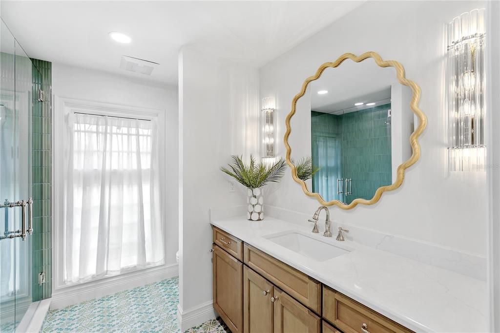 For Sale: $1,275,000 (3 beds, 2 baths, 3292 Square Feet)
