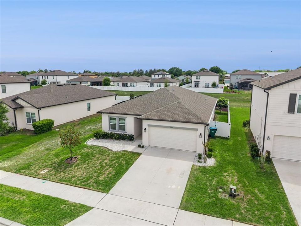 For Rent: $2,900 (4 beds, 2 baths, 1890 Square Feet)