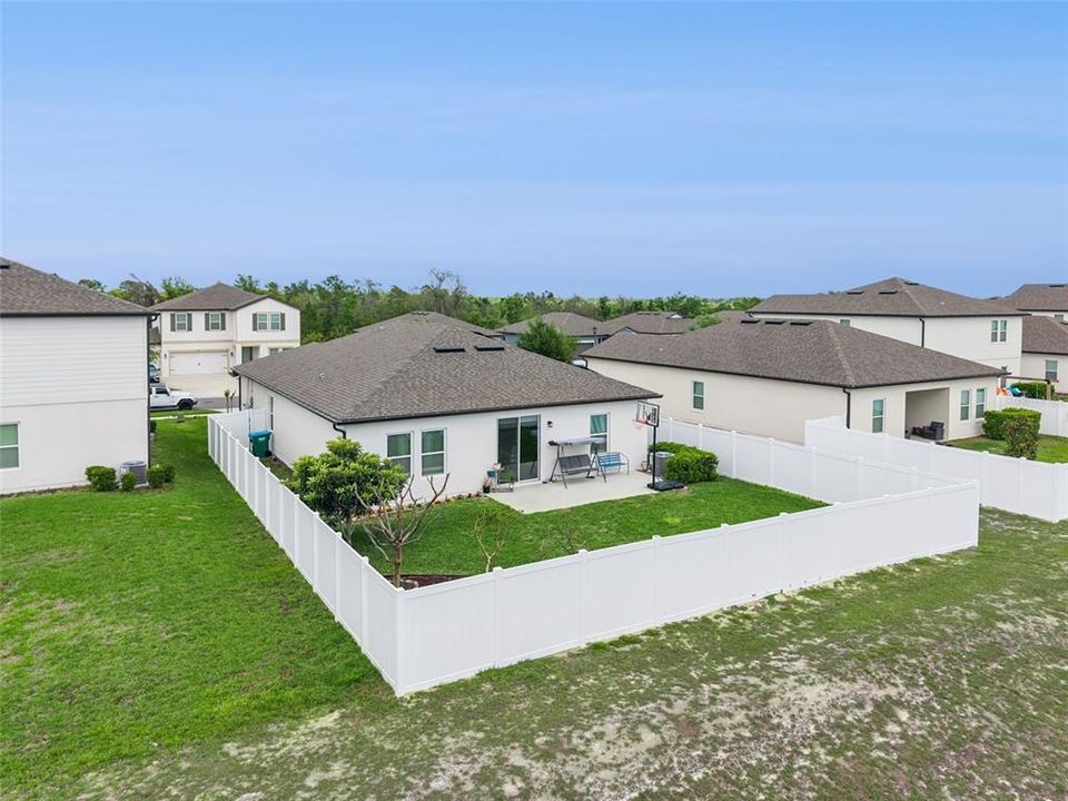 For Rent: $2,900 (4 beds, 2 baths, 1890 Square Feet)