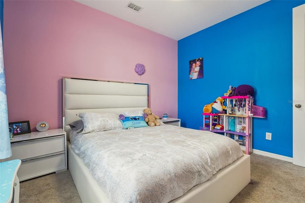 For Rent: $2,900 (4 beds, 2 baths, 1890 Square Feet)
