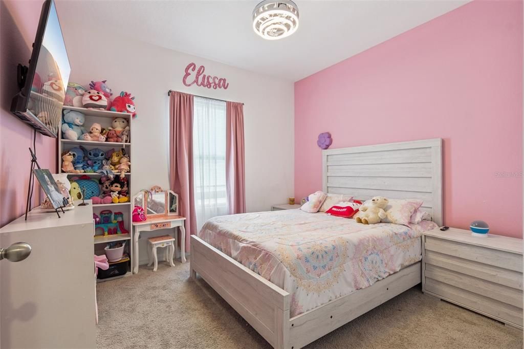 For Rent: $2,900 (4 beds, 2 baths, 1890 Square Feet)