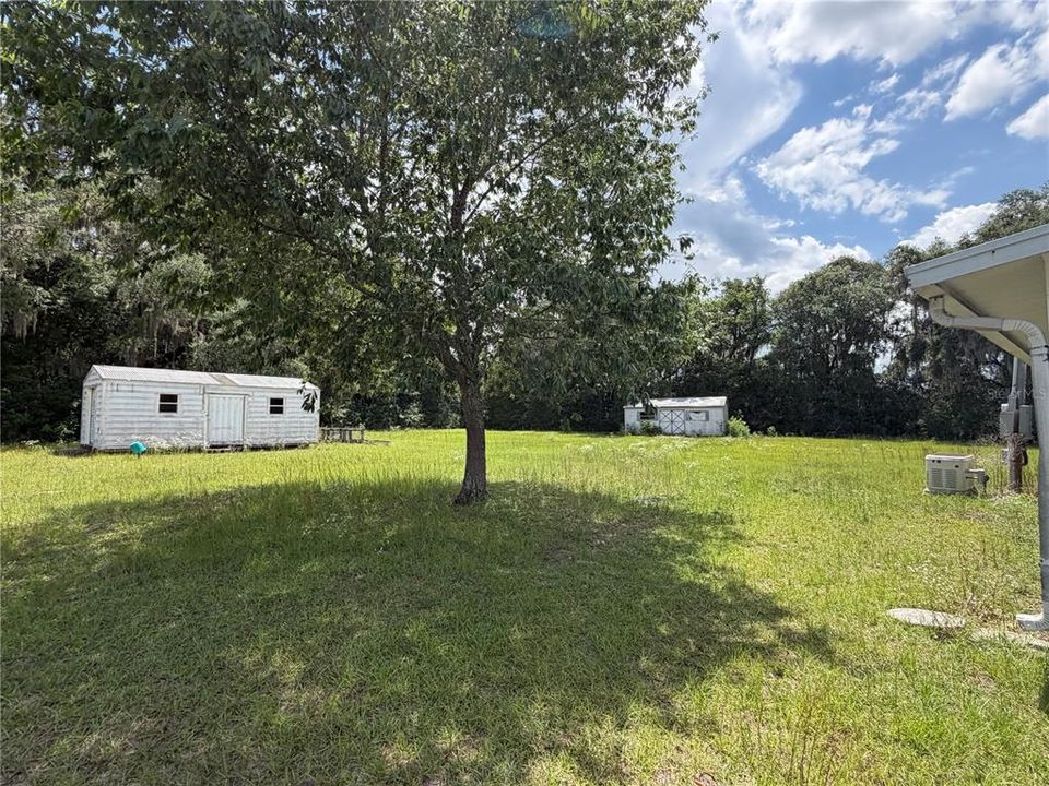 Active With Contract: $350,000 (3 beds, 2 baths, 1800 Square Feet)