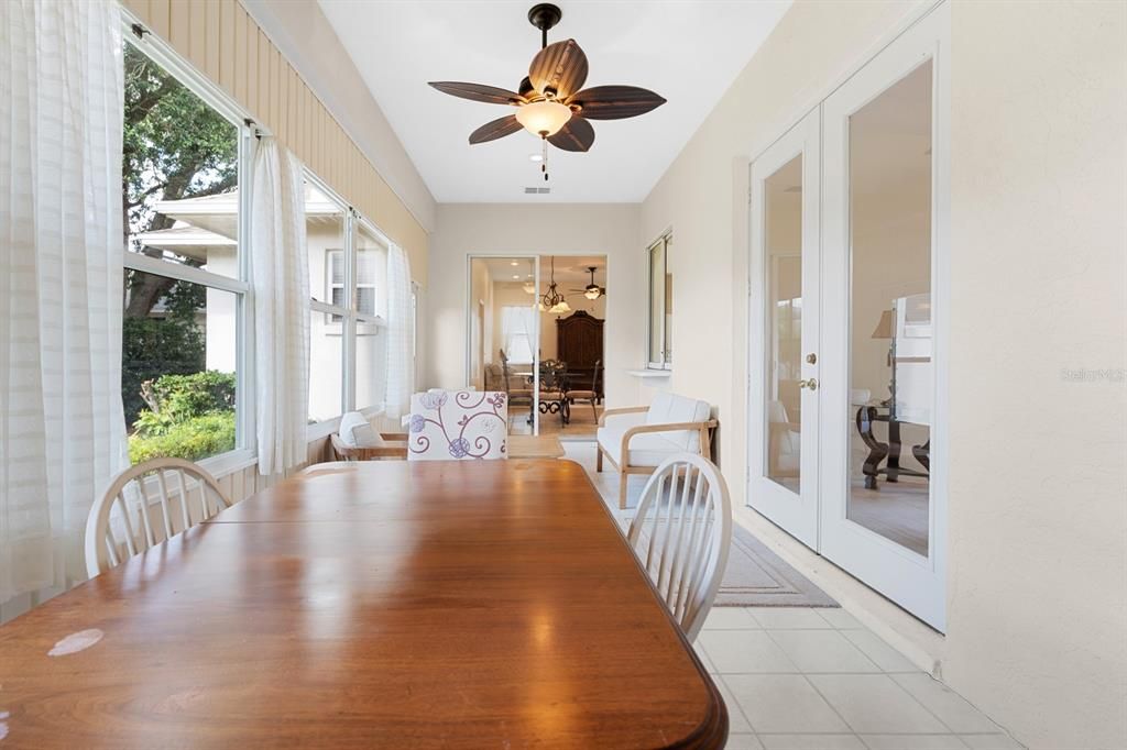For Sale: $299,900 (2 beds, 2 baths, 1817 Square Feet)