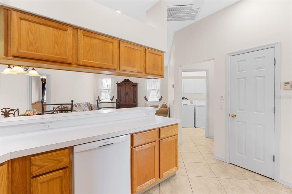 For Sale: $299,900 (2 beds, 2 baths, 1817 Square Feet)