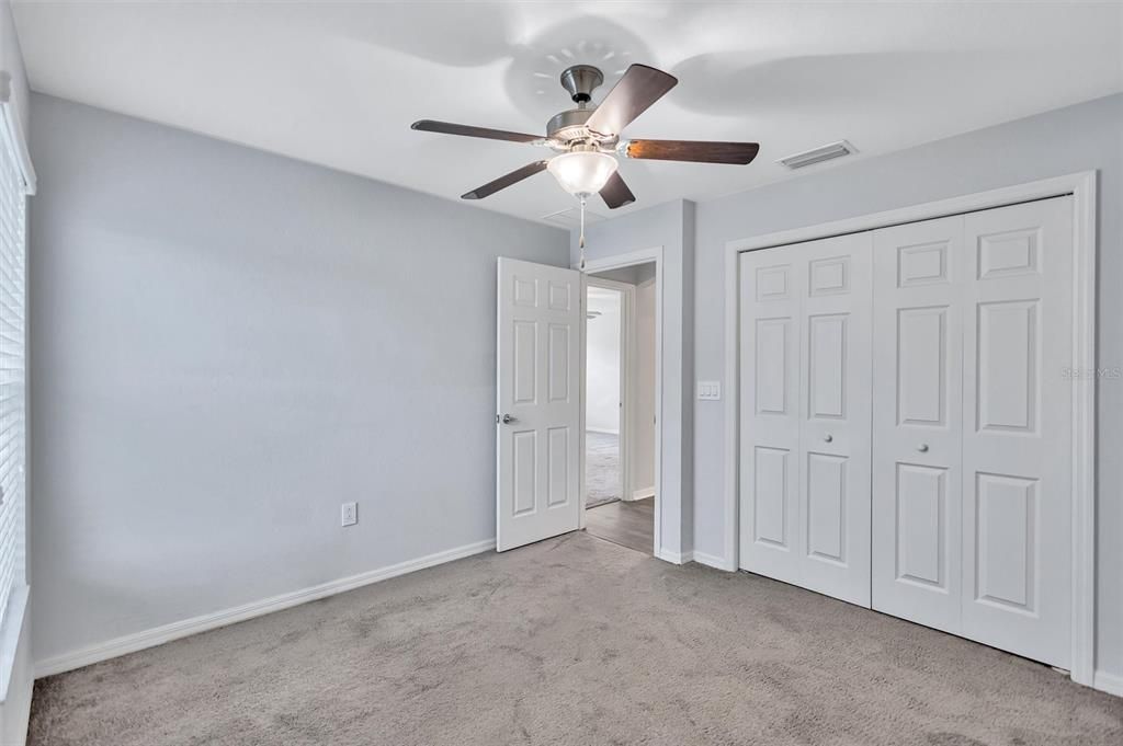 For Sale: $344,900 (4 beds, 2 baths, 1711 Square Feet)
