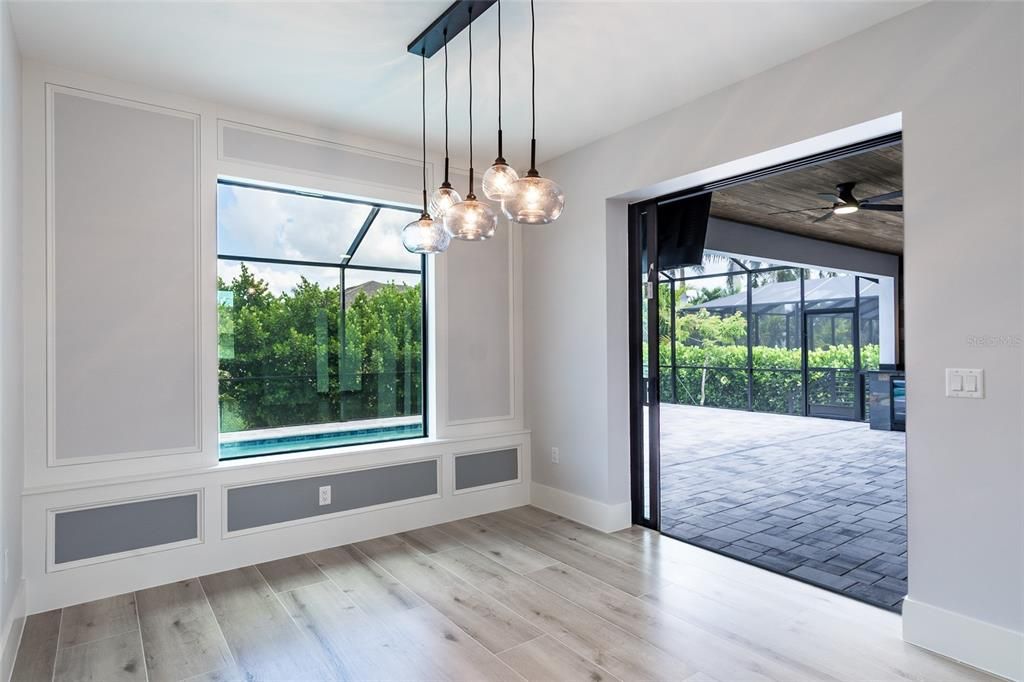 Active With Contract: $739,900 (3 beds, 3 baths, 2131 Square Feet)