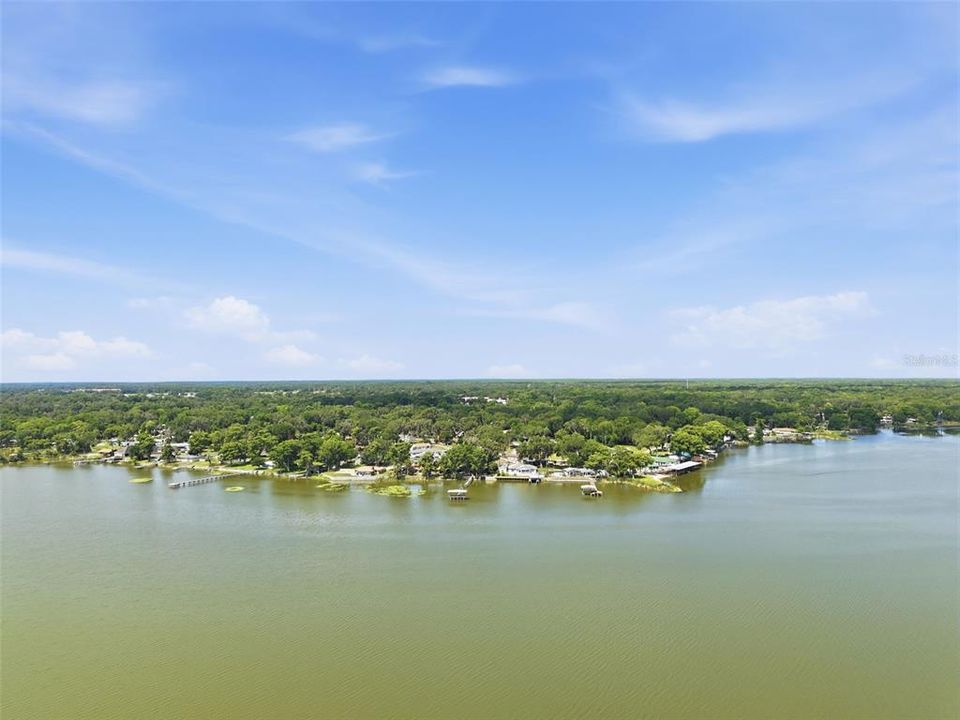 For Sale: $225,000 (2 beds, 1 baths, 784 Square Feet)