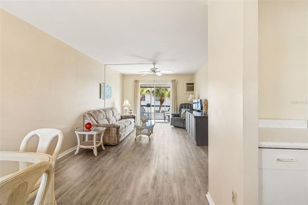 En Venta: $61,000 (1 camas, 1 baños, 576 Pies cuadrados)