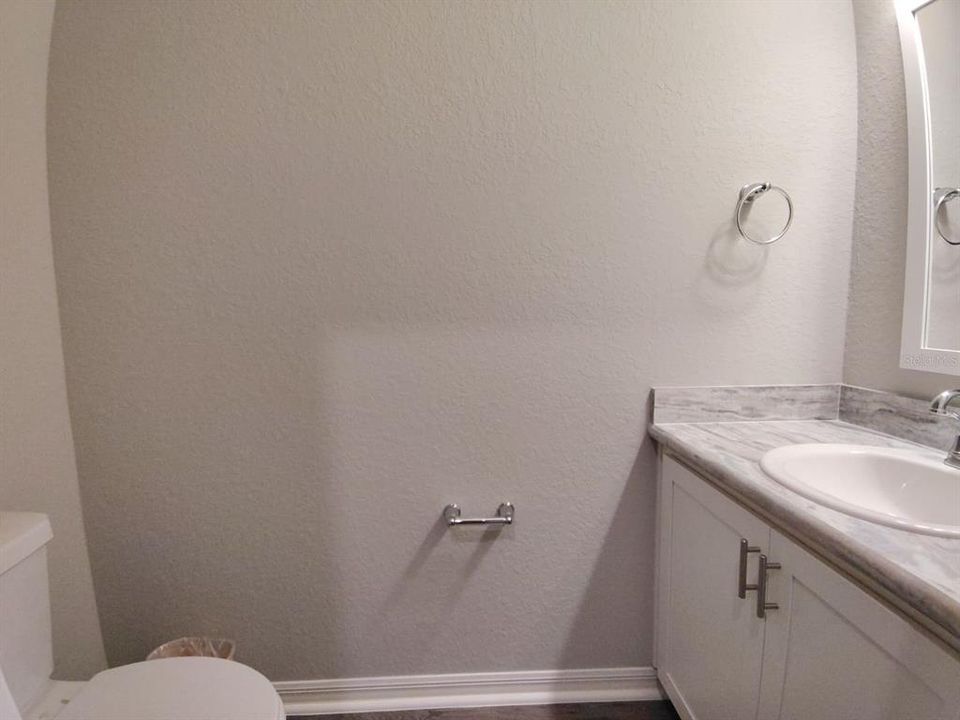 For Rent: $2,200 (4 beds, 2 baths, 2029 Square Feet)