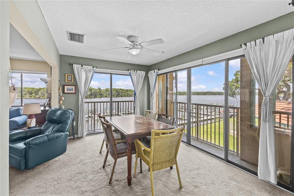 For Sale: $399,900 (3 beds, 2 baths, 1568 Square Feet)