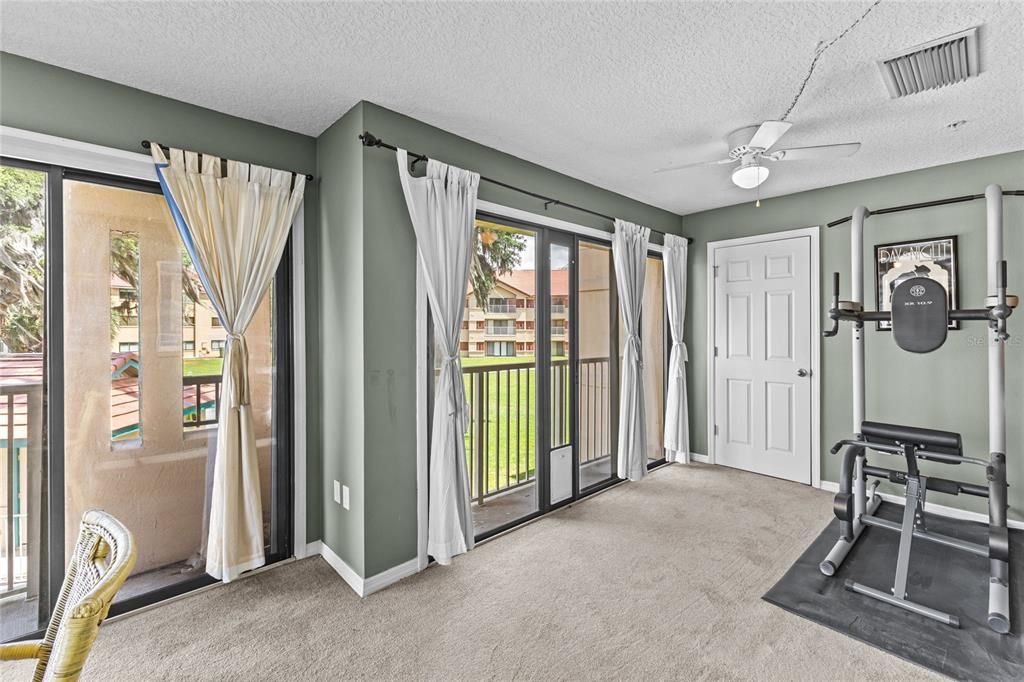 For Sale: $399,900 (3 beds, 2 baths, 1568 Square Feet)