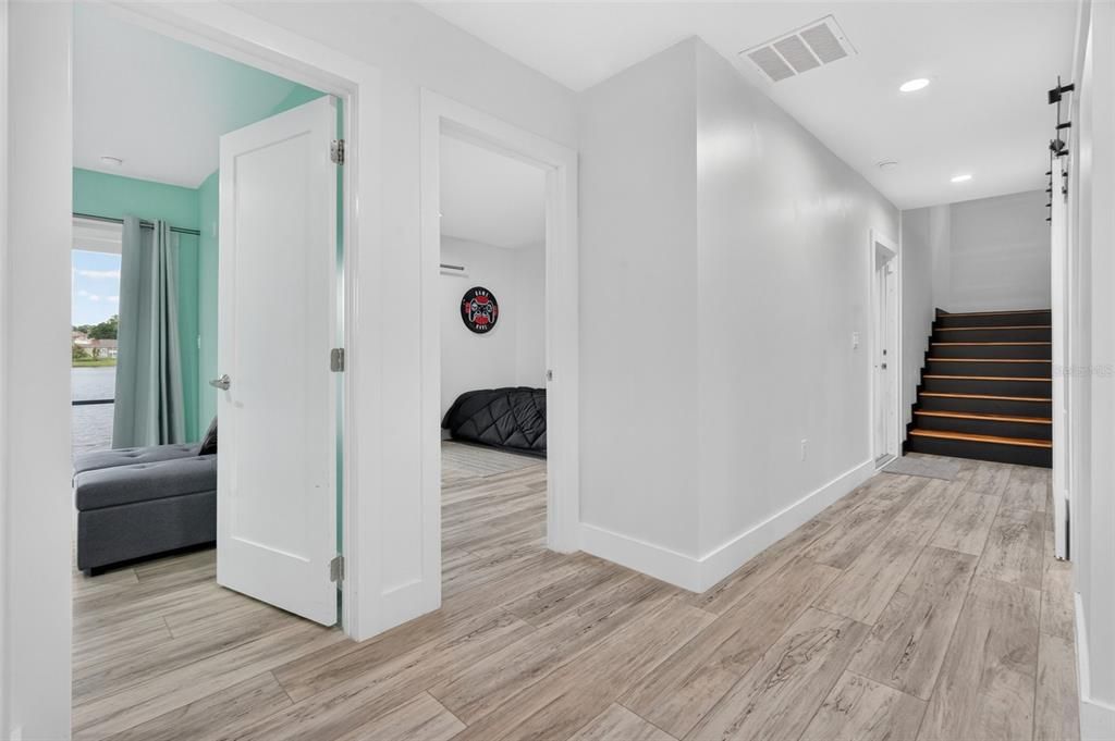 Active With Contract: $899,900 (5 beds, 4 baths, 3669 Square Feet)