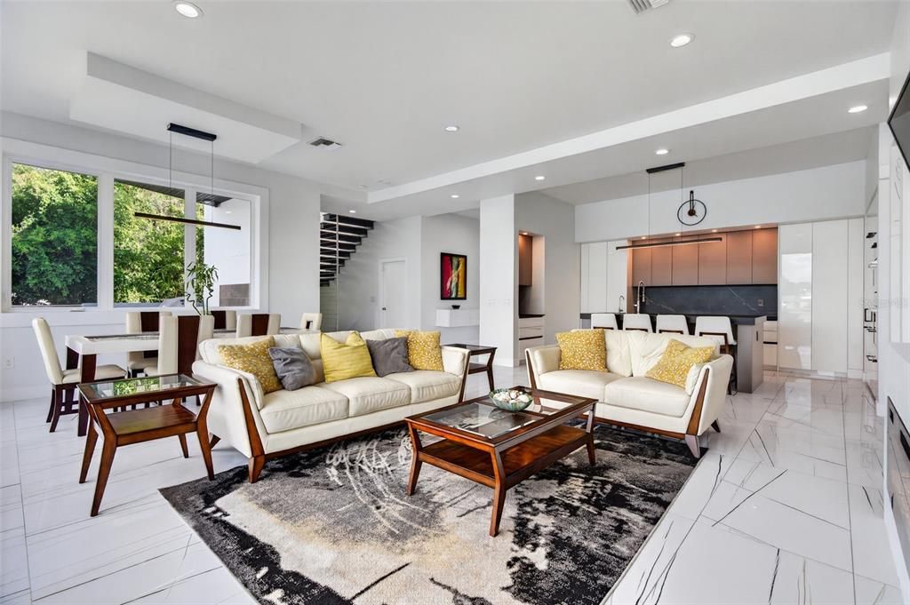 Active With Contract: $899,900 (5 beds, 4 baths, 3669 Square Feet)