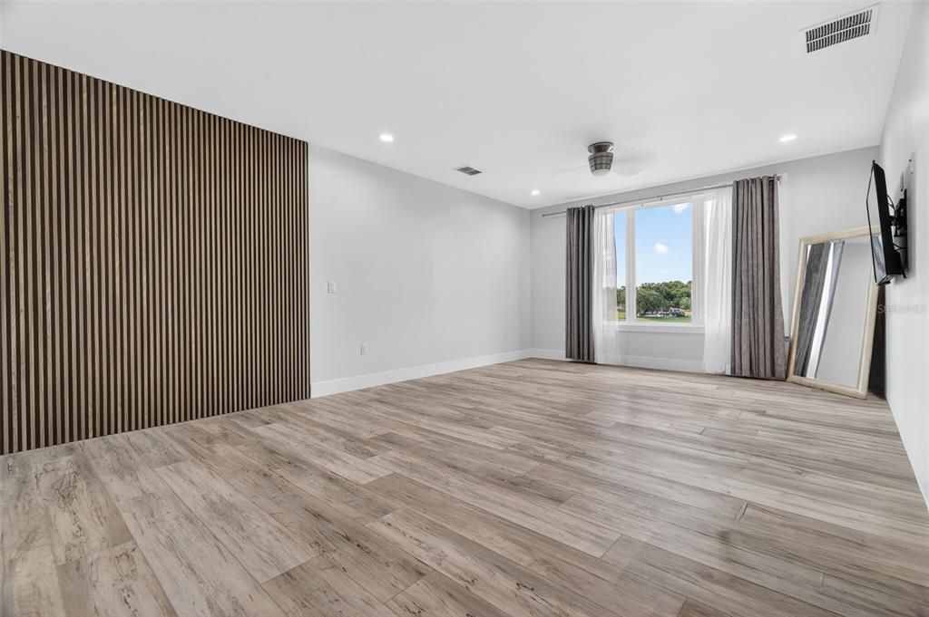 Active With Contract: $899,900 (5 beds, 4 baths, 3669 Square Feet)