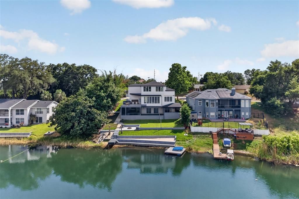Active With Contract: $899,900 (5 beds, 4 baths, 3669 Square Feet)
