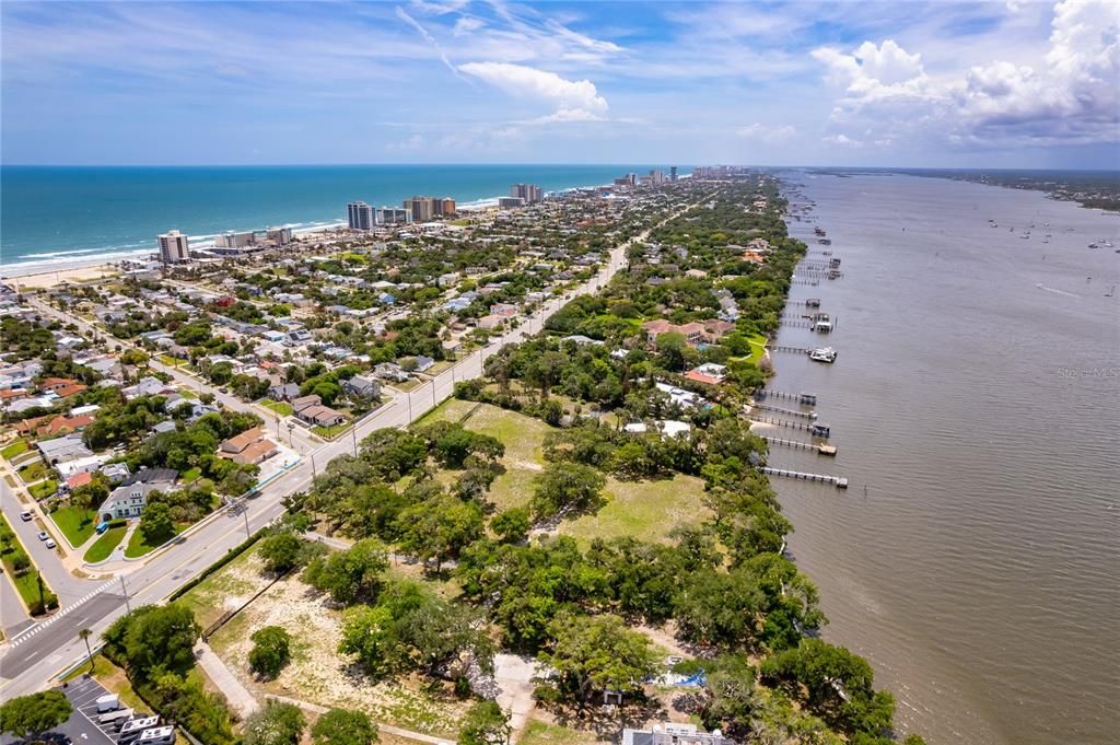 For Sale: $115,000 (2 beds, 2 baths, 1095 Square Feet)