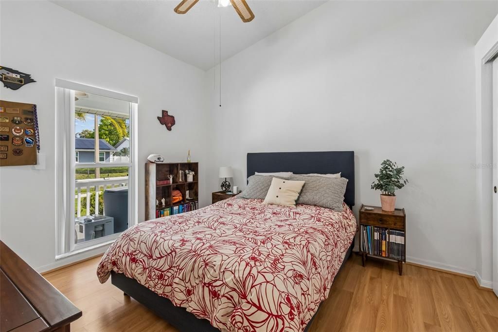 В аренду: $3,200 (3 спален, 2 ванн, 1560 Квадратных фут)