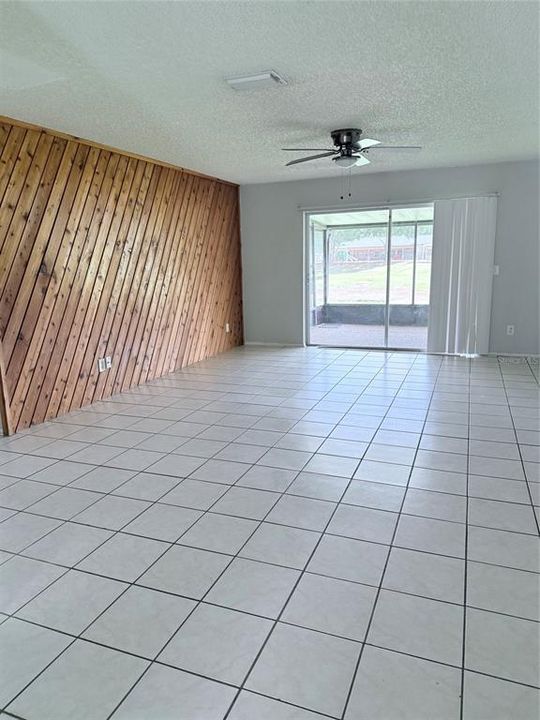 For Sale: $299,000 (3 beds, 2 baths, 1448 Square Feet)