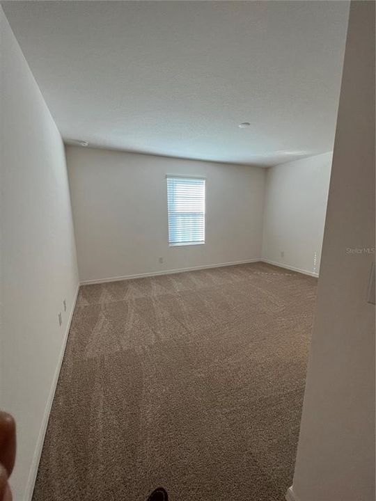 For Rent: $2,250 (4 beds, 3 baths, 2014 Square Feet)