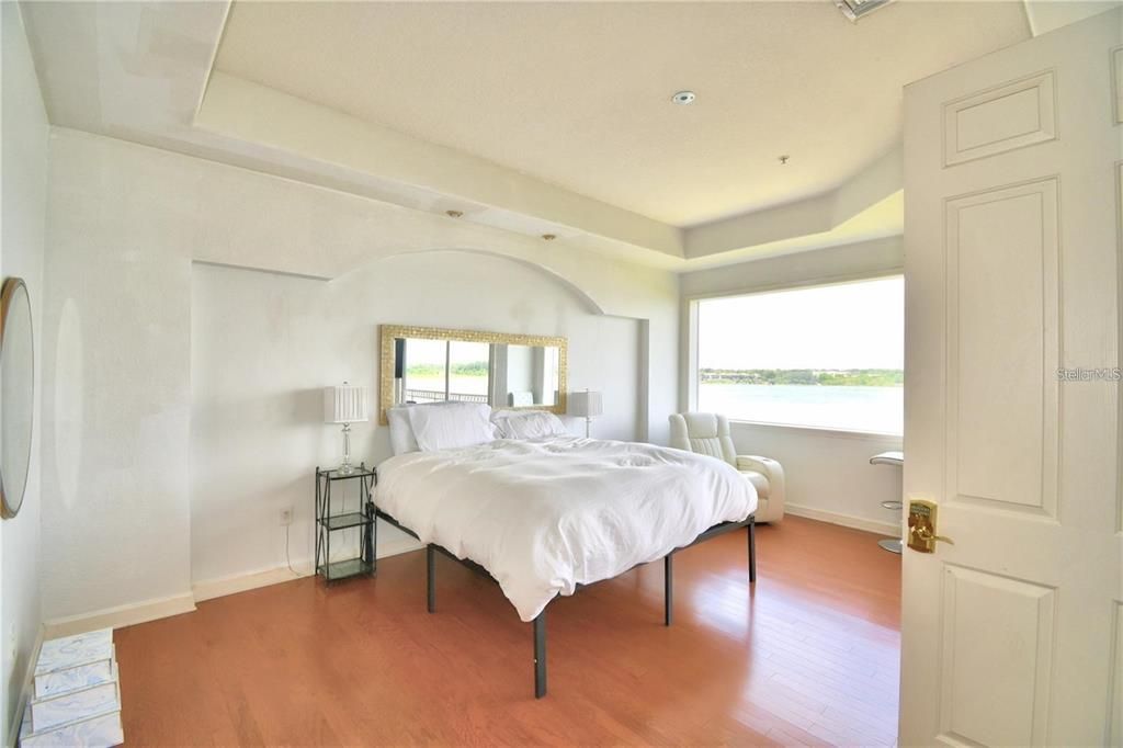 На продажу: $465,000 (2 спален, 2 ванн, 1824 Квадратных фут)