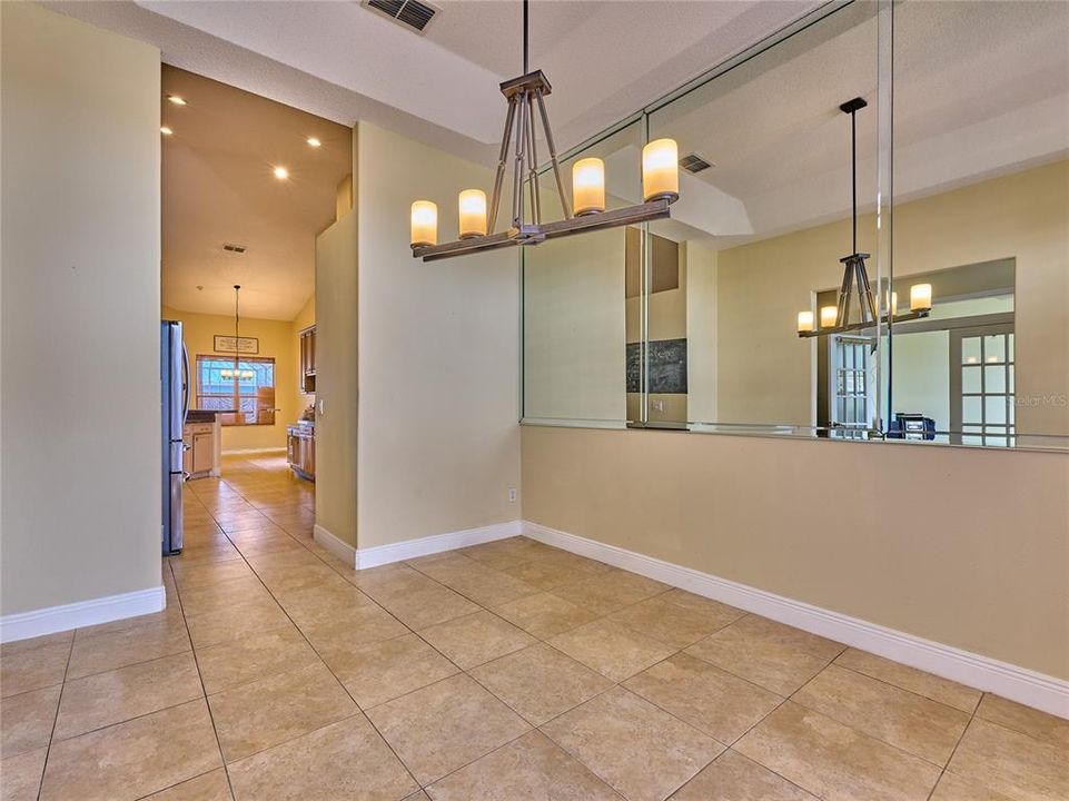 For Sale: $600,000 (4 beds, 3 baths, 2684 Square Feet)