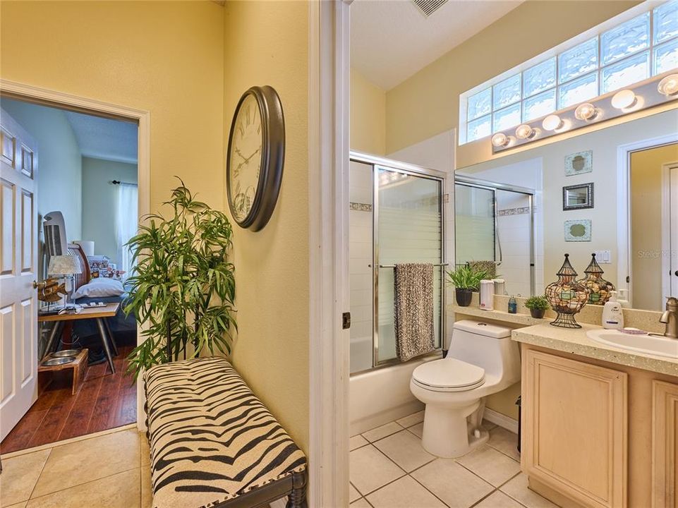 For Sale: $600,000 (4 beds, 3 baths, 2684 Square Feet)