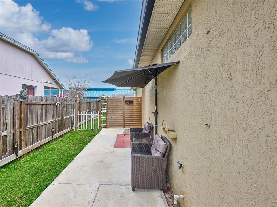 For Sale: $600,000 (4 beds, 3 baths, 2684 Square Feet)