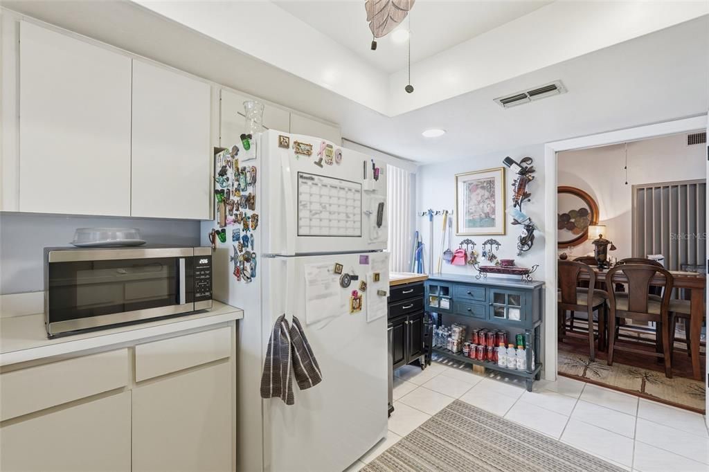For Sale: $220,000 (3 beds, 2 baths, 1607 Square Feet)