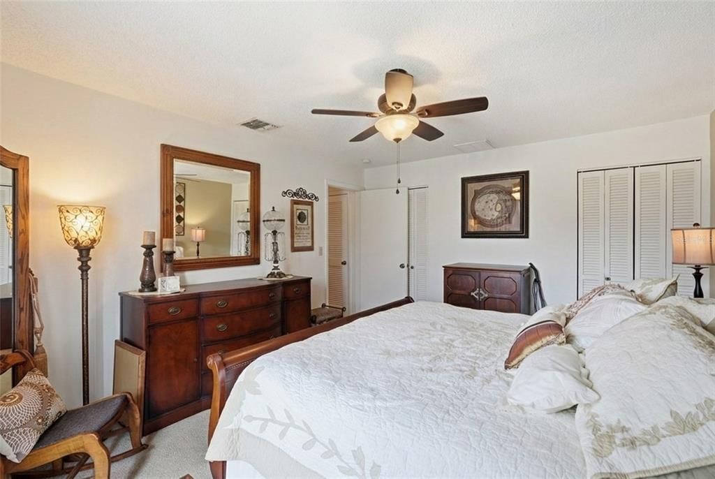 For Sale: $220,000 (3 beds, 2 baths, 1607 Square Feet)