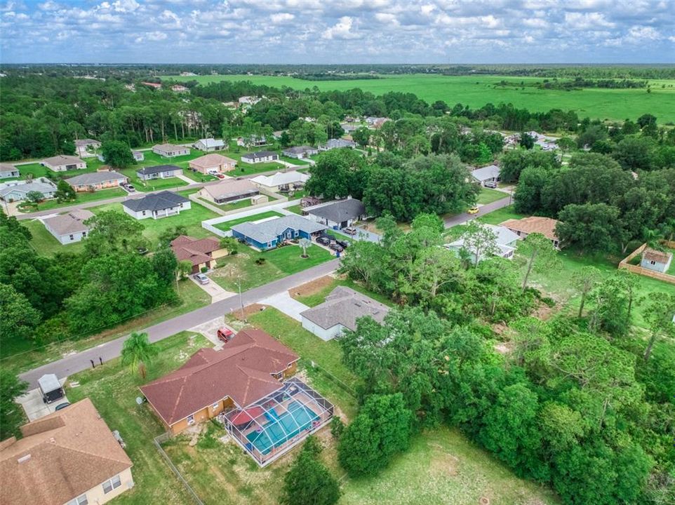 For Sale: $274,900 (2 beds, 2 baths, 1269 Square Feet)