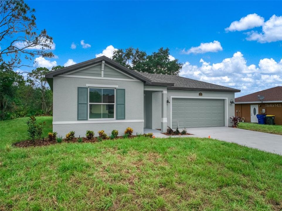 For Sale: $274,900 (2 beds, 2 baths, 1269 Square Feet)