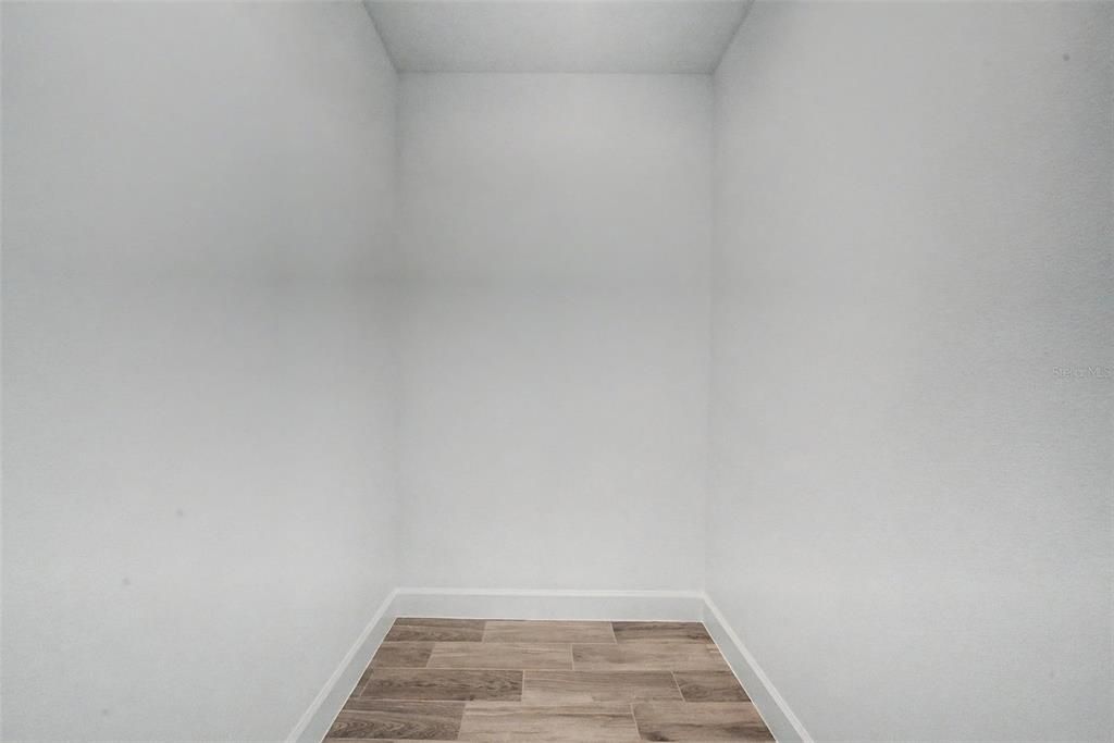 For Sale: $274,900 (2 beds, 2 baths, 1269 Square Feet)