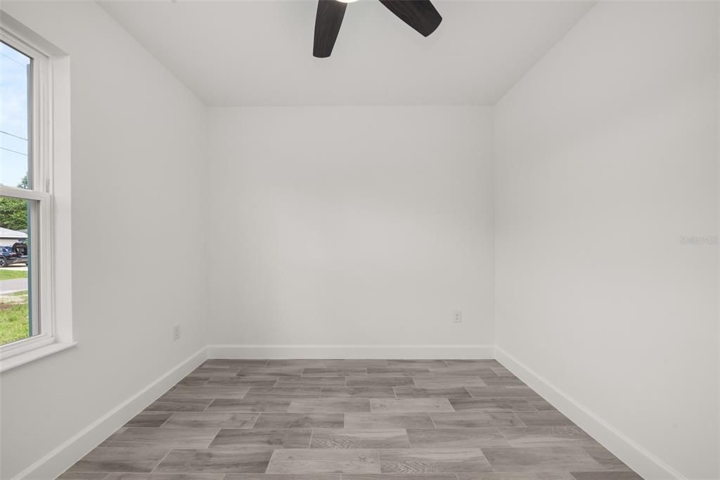 For Sale: $274,900 (2 beds, 2 baths, 1269 Square Feet)