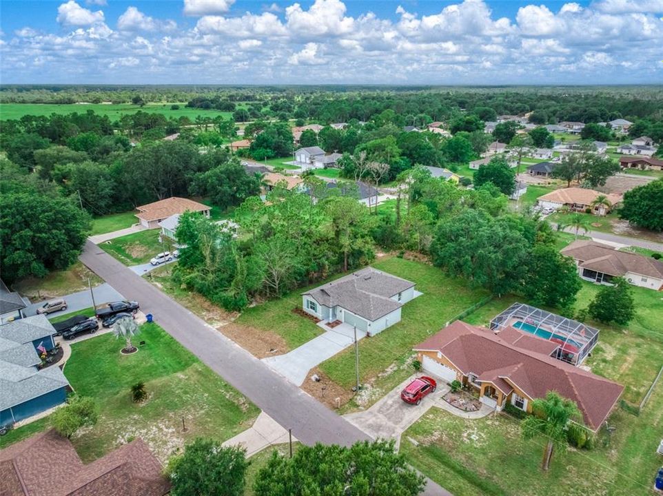 For Sale: $274,900 (2 beds, 2 baths, 1269 Square Feet)