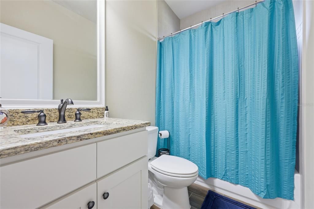 For Sale: $409,900 (4 beds, 2 baths, 1961 Square Feet)