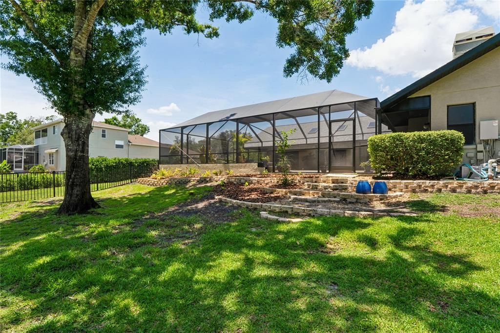 Activo con contrato: $899,000 (4 camas, 3 baños, 3022 Pies cuadrados)