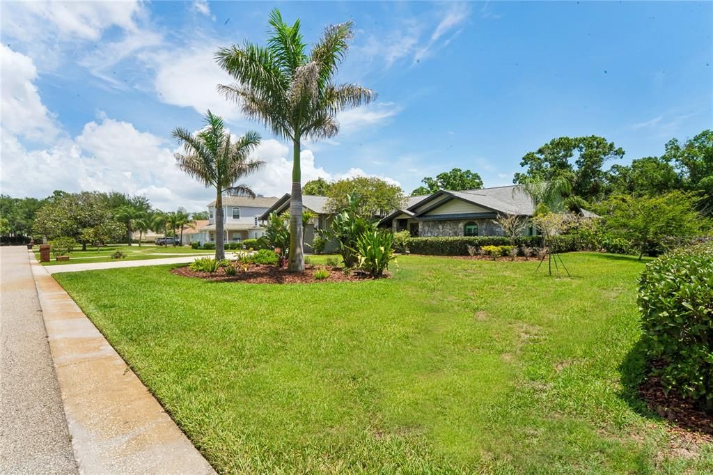 Activo con contrato: $899,000 (4 camas, 3 baños, 3022 Pies cuadrados)