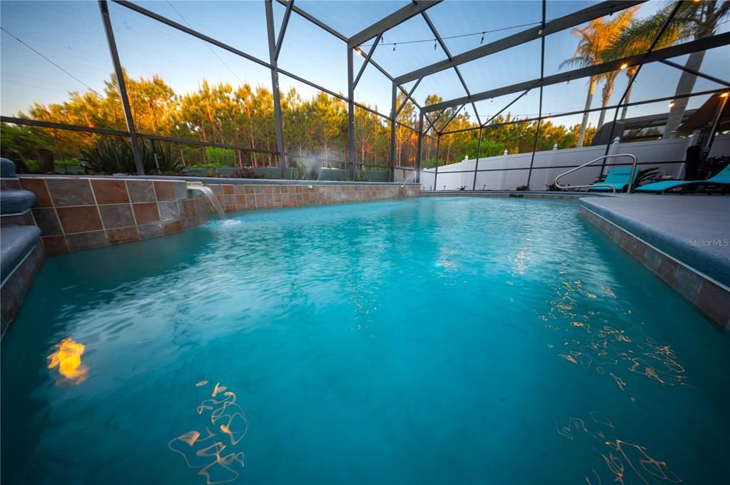 En Venta: $585,000 (6 camas, 5 baños, 2904 Pies cuadrados)