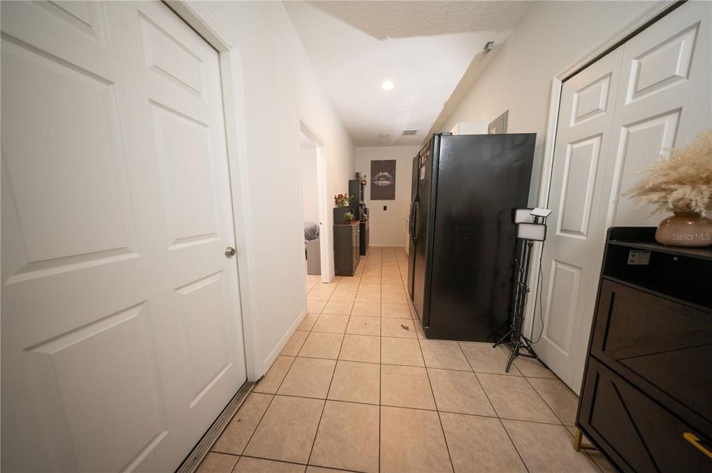 En Venta: $585,000 (6 camas, 5 baños, 2904 Pies cuadrados)