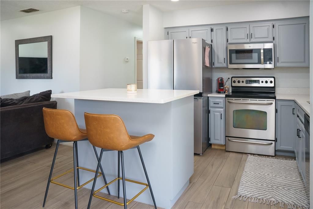 For Sale: $530,000 (3 beds, 2 baths, 1180 Square Feet)