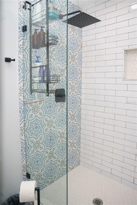 For Sale: $530,000 (3 beds, 2 baths, 1180 Square Feet)