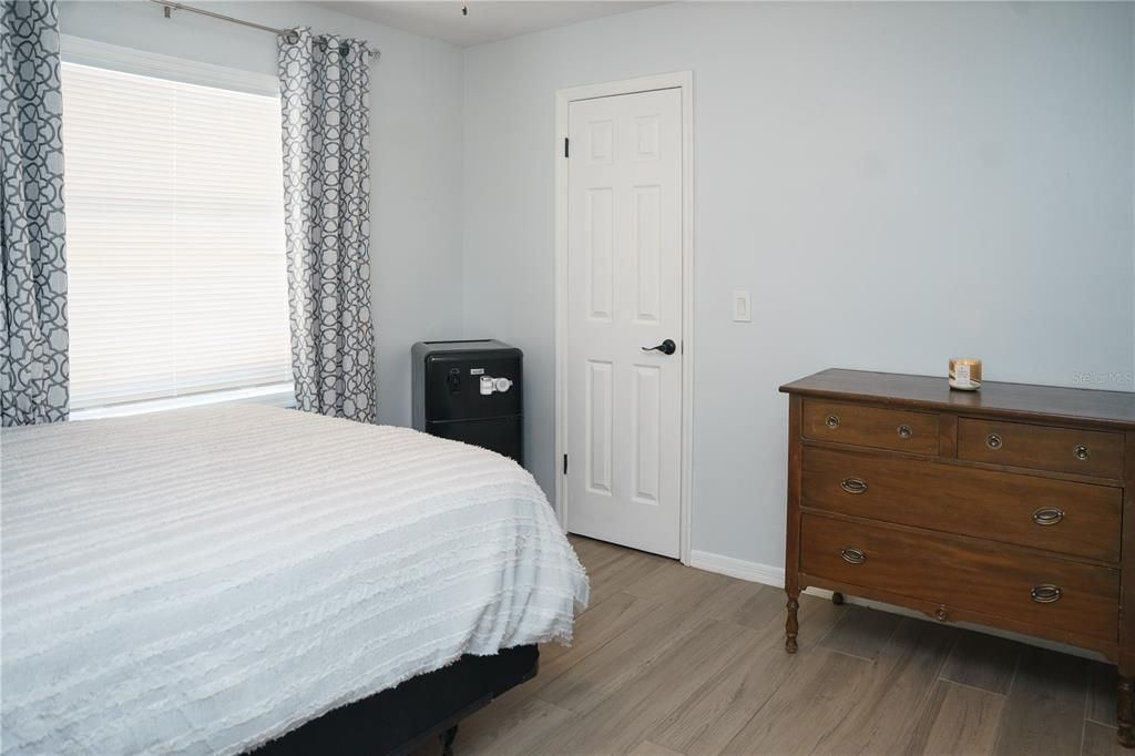 For Sale: $530,000 (3 beds, 2 baths, 1180 Square Feet)