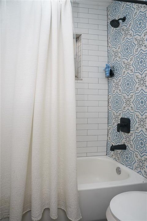 For Sale: $530,000 (3 beds, 2 baths, 1180 Square Feet)